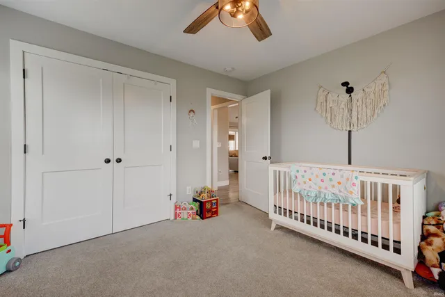 $529,900 | 700 St Phillips Road, Evansville, IN 47712