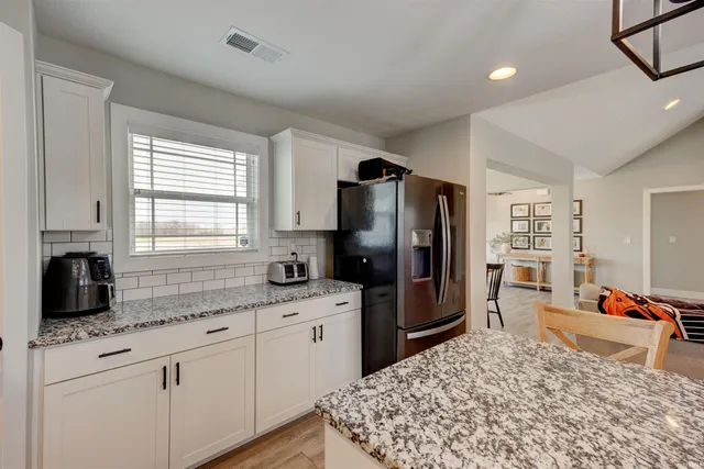 $529,900 | 700 St Phillips Road, Evansville, IN 47712