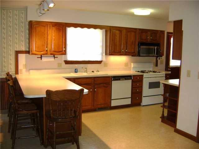 2075 Basil Western Road Baltimore, OH 43105 - Photo 5 of 25