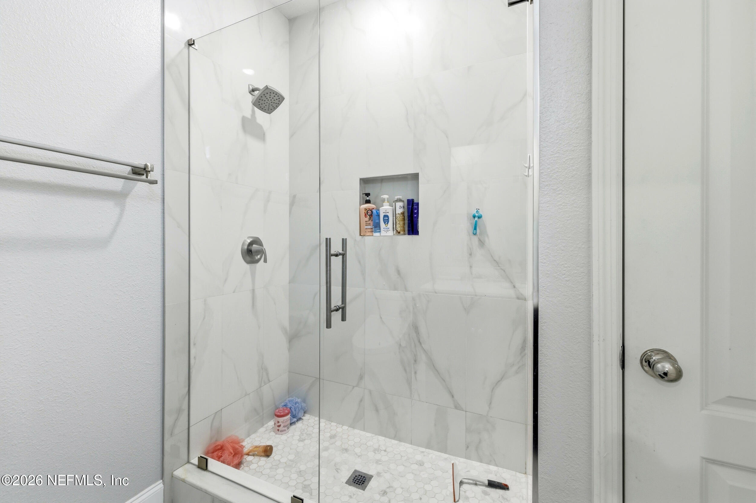 113 Howell Court St. Augustine, FL 32092 - Photo 41 of 63 a bathroom with a shower