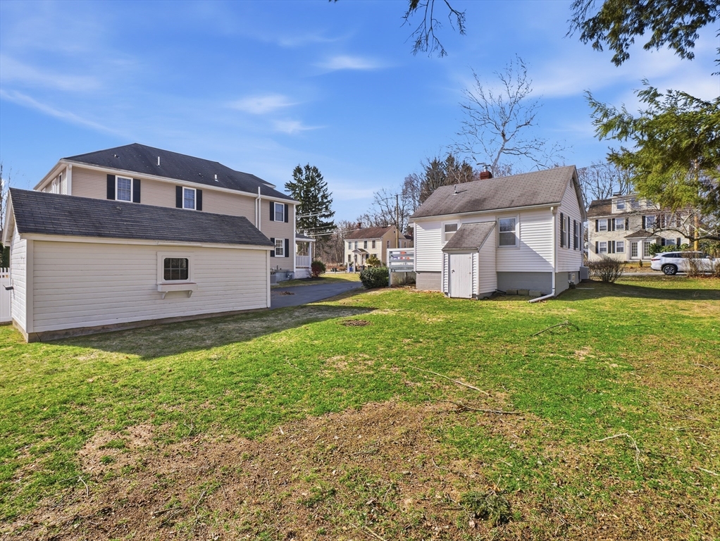 8 Boston Road Westford, MA 01886 - Photo 5 of 33 Gallery Image 5