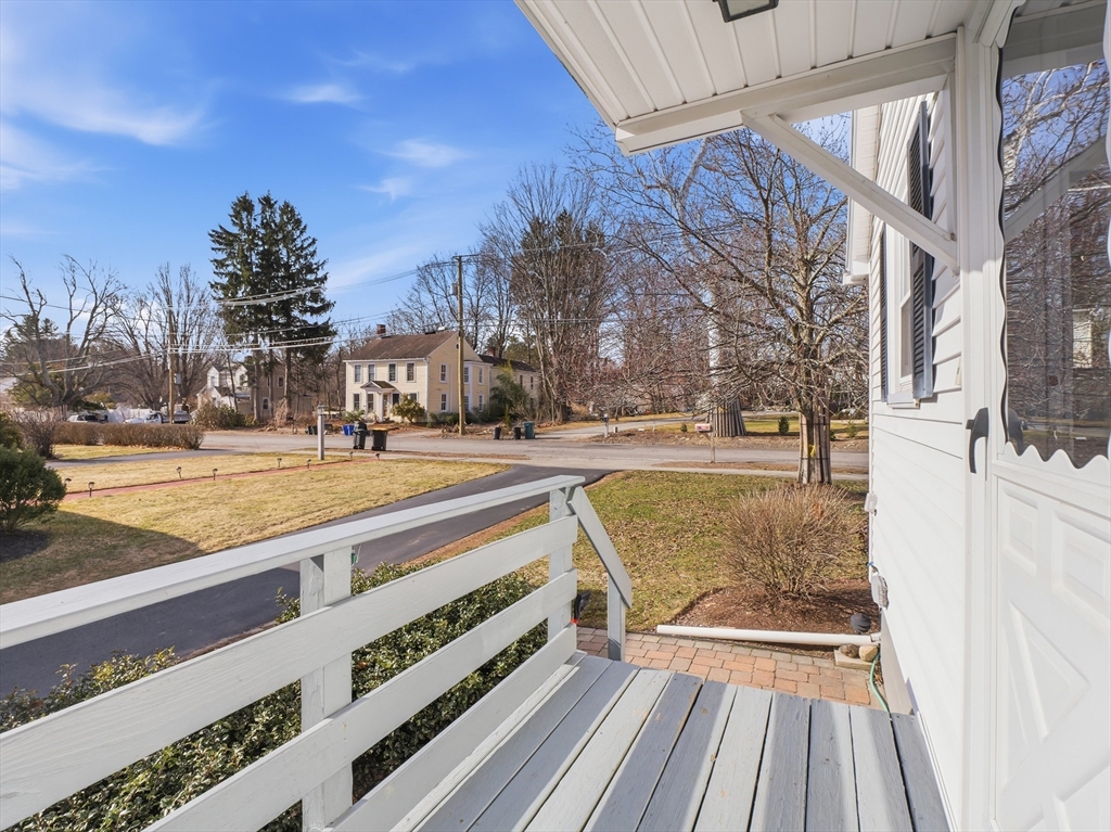 8 Boston Road Westford, MA 01886 - Photo 7 of 33 Gallery Image 7