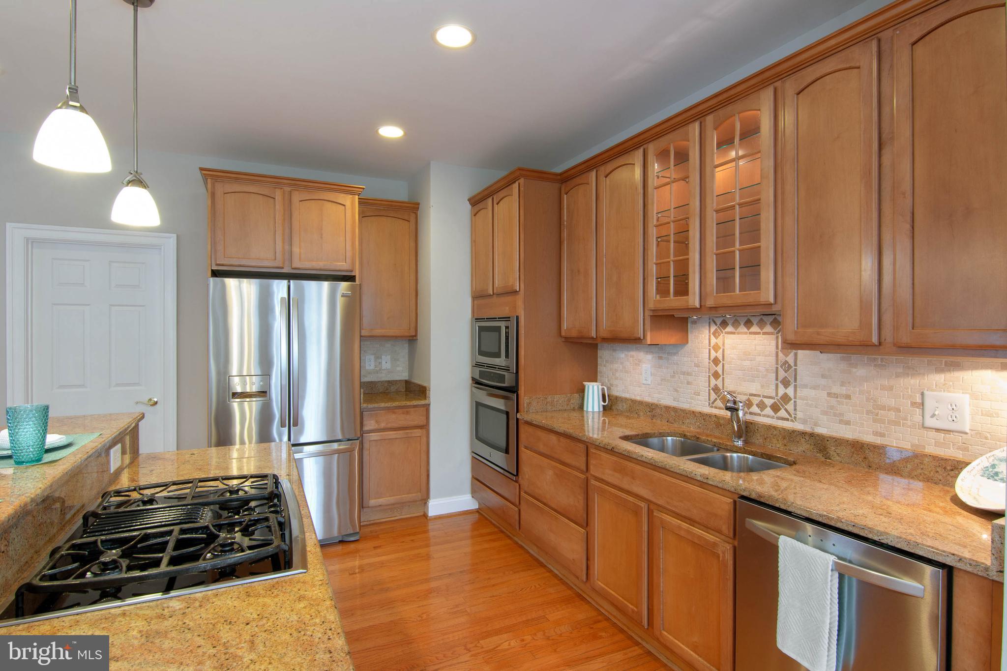 703 Lynn Gate Road, Unit 10 Severna Park, MD 21146 - Photo 11 of 69 Tons of storage