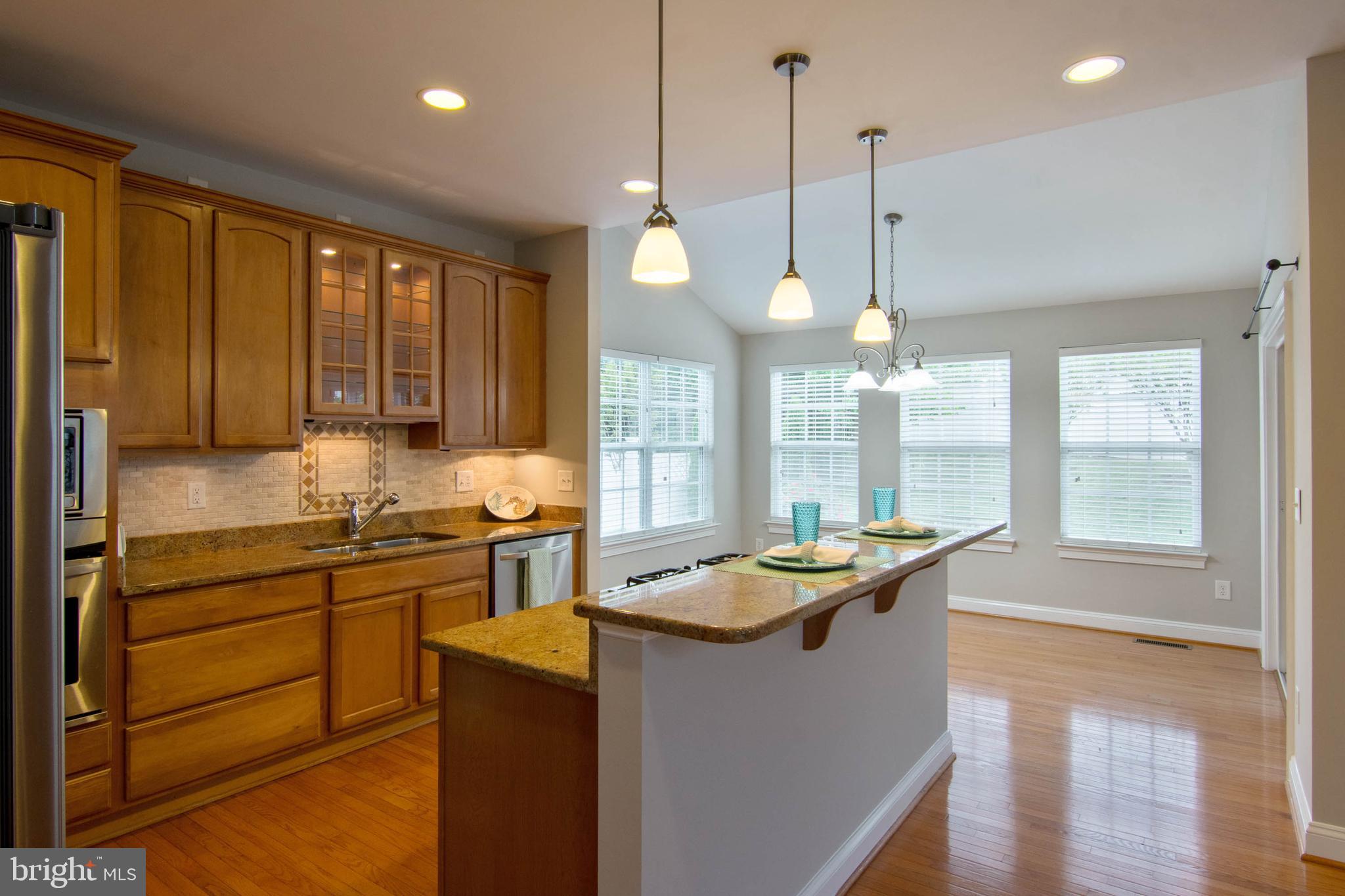 703 Lynn Gate Road, Unit 10 Severna Park, MD 21146 - Photo 9 of 69 Gourmet cooking with Bar seating