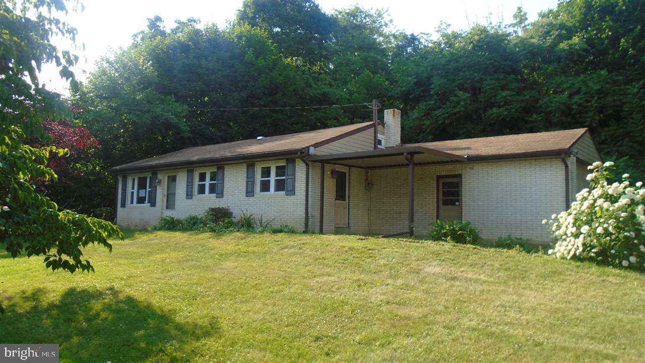 7038 Hillside Road Harrisburg, PA 17112 - Photo 1 of 13 Gallery Image 1