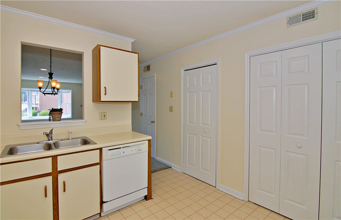 103 Calhoun Street, Unit 17 Clemson, SC 29631 - Photo 11 of 31 Gallery Image 11