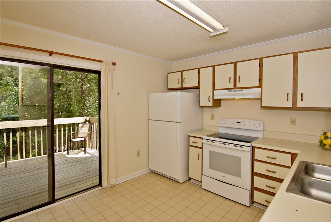 103 Calhoun Street, Unit 17 Clemson, SC 29631 - Photo 14 of 31 Gallery Image 14