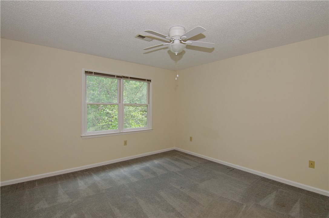 103 Calhoun Street, Unit 17 Clemson, SC 29631 - Photo 21 of 31 Gallery Image 21