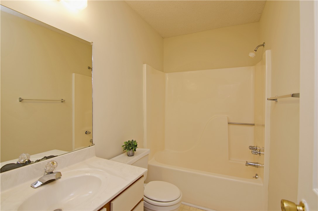 103 Calhoun Street, Unit 17 Clemson, SC 29631 - Photo 23 of 31 Gallery Image 23