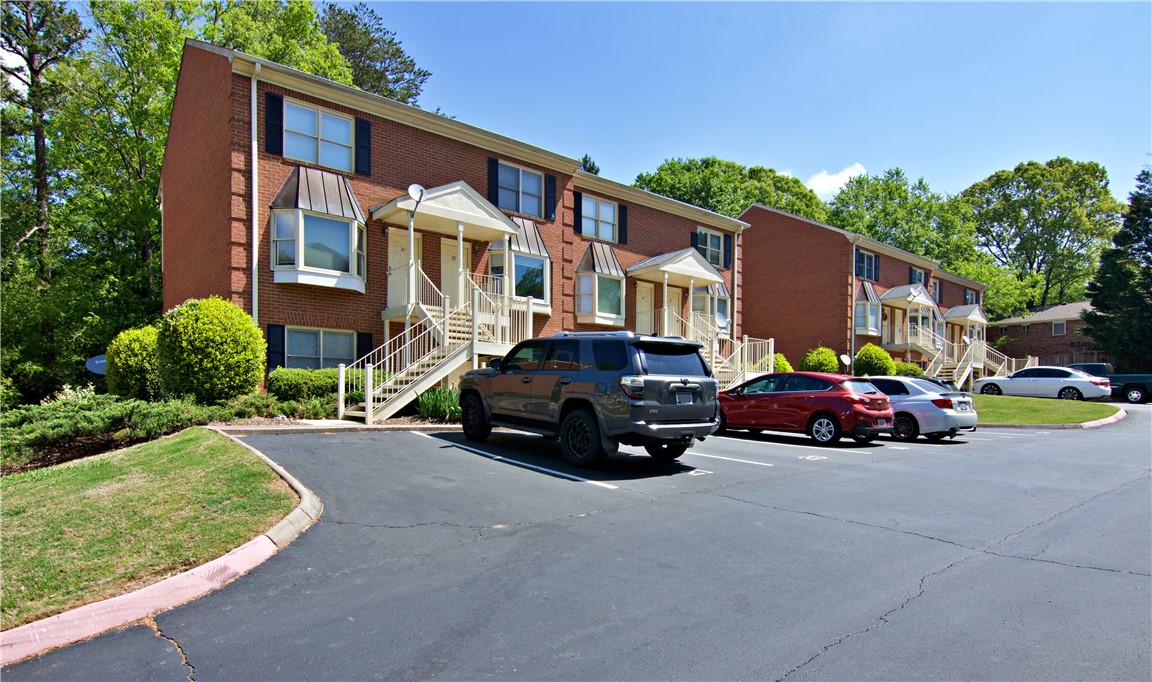 103 Calhoun Street, Unit 17 Clemson, SC 29631 - Photo 3 of 31 Gallery Image 3