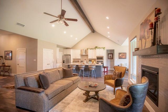 176 Lakeview Circle Pilot Point, TX 76258 - Photo 12 of 24