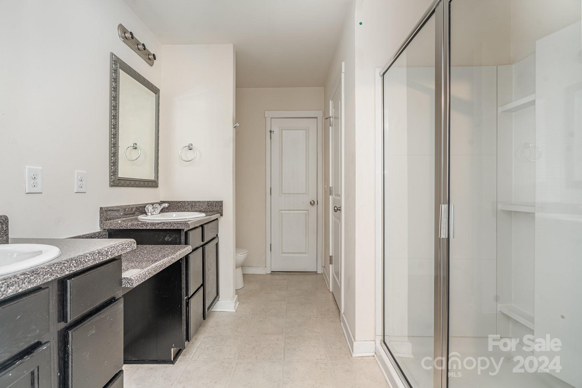 4812 Gibbons Link Road Charlotte, NC 28269 - Photo 17 of 22 Gallery Image 17