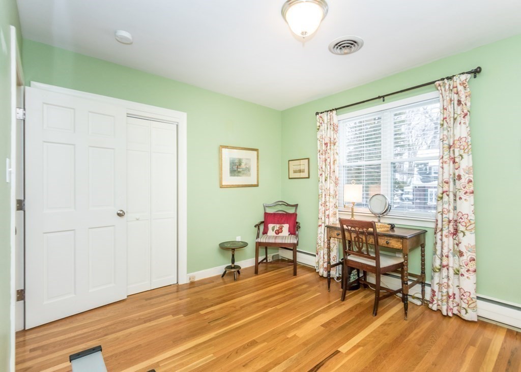 171 Carlton Road Newton, MA 02468 - Photo 15 of 26