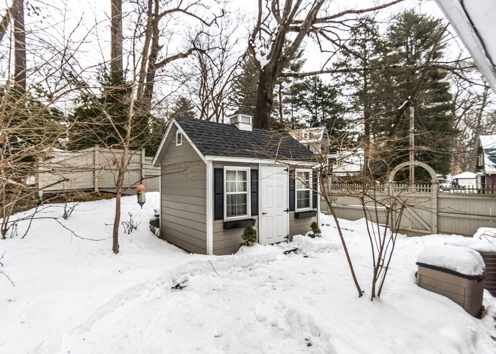 171 Carlton Road Newton, MA 02468 - Photo 20 of 26