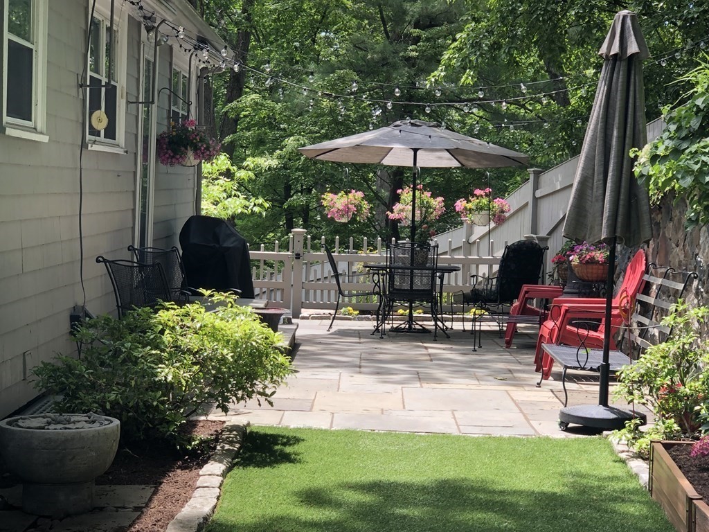 171 Carlton Road Newton, MA 02468 - Photo 21 of 26