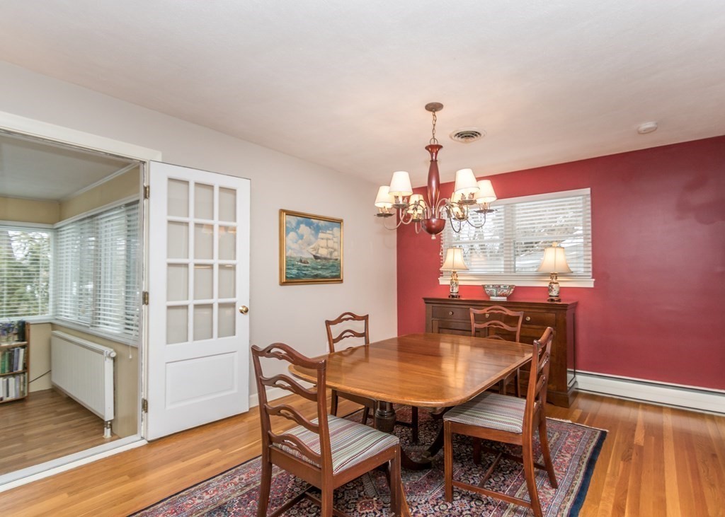 171 Carlton Road Newton, MA 02468 - Photo 5 of 26