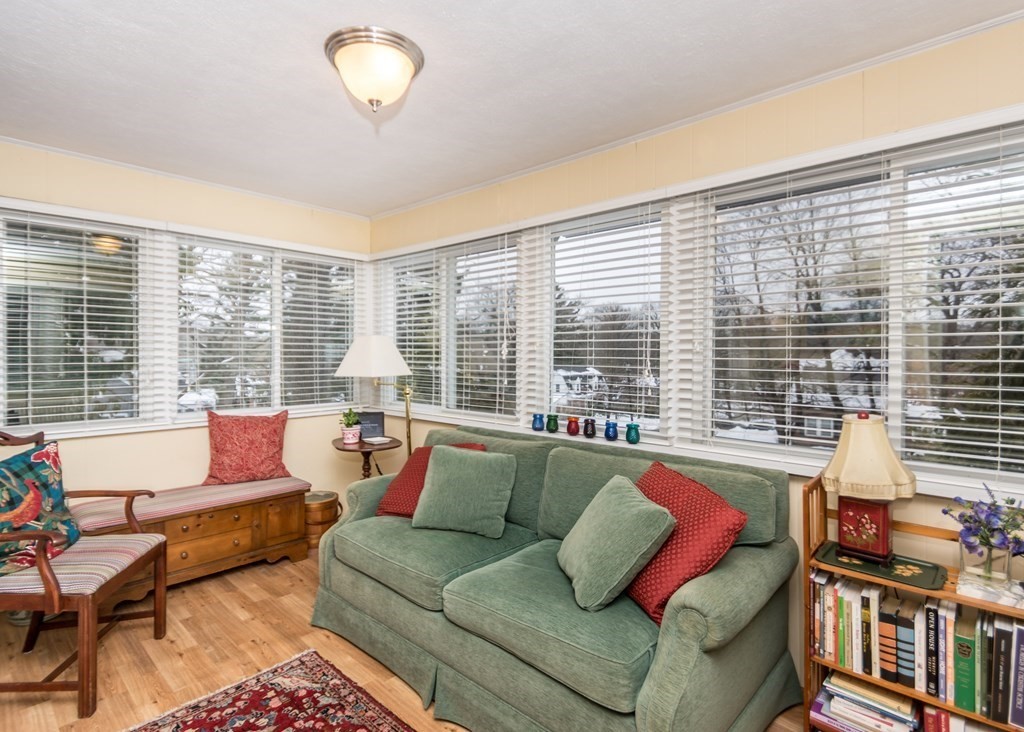 171 Carlton Road Newton, MA 02468 - Photo 6 of 26