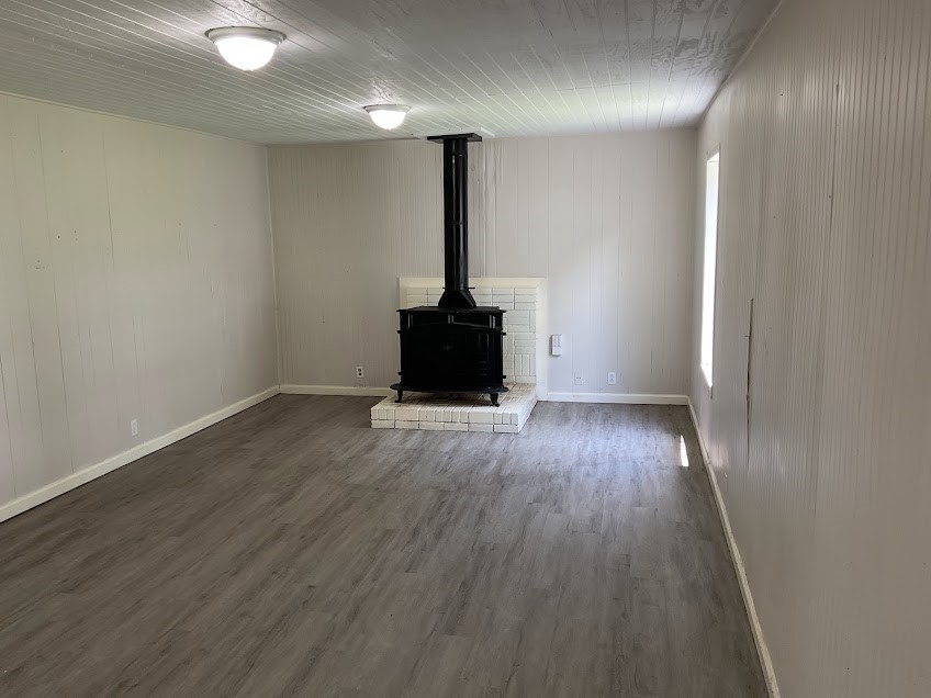 1329 Adams Road Bay City, TX 77414 - Photo 4 of 15