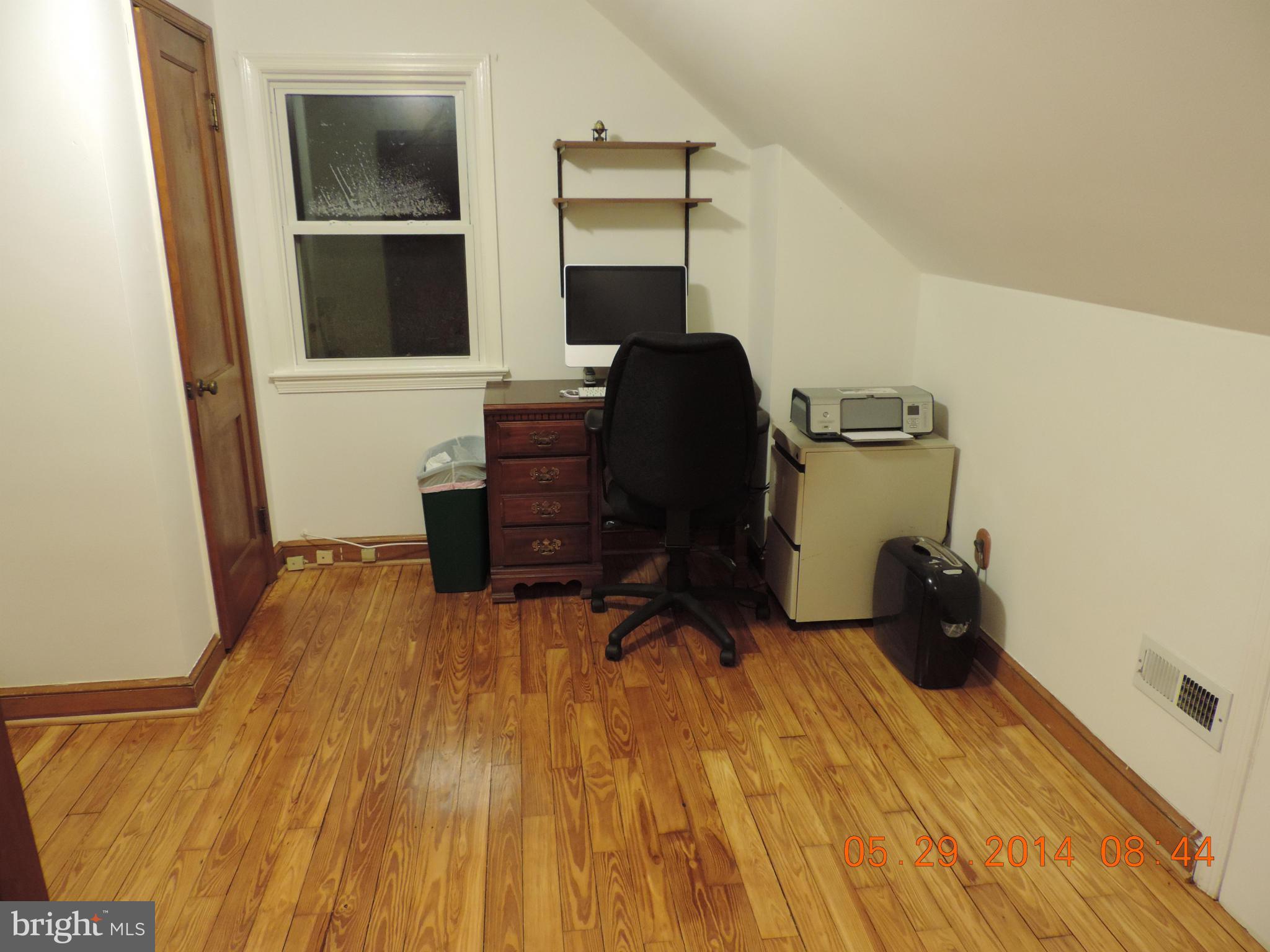 9114 Simpson Lane Clinton, MD 20735 - Photo 20 of 26 Bedroom