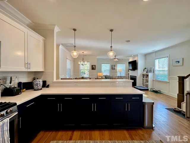 $2,595 | 1512 South Roxboro Street, Durham, NC 27707