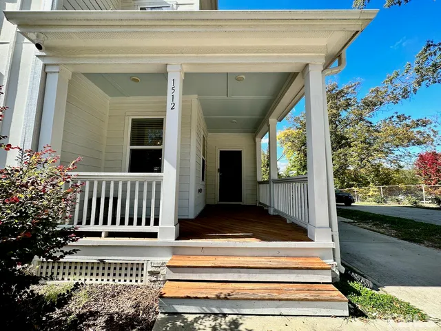$2,595 | 1512 South Roxboro Street, Durham, NC 27707