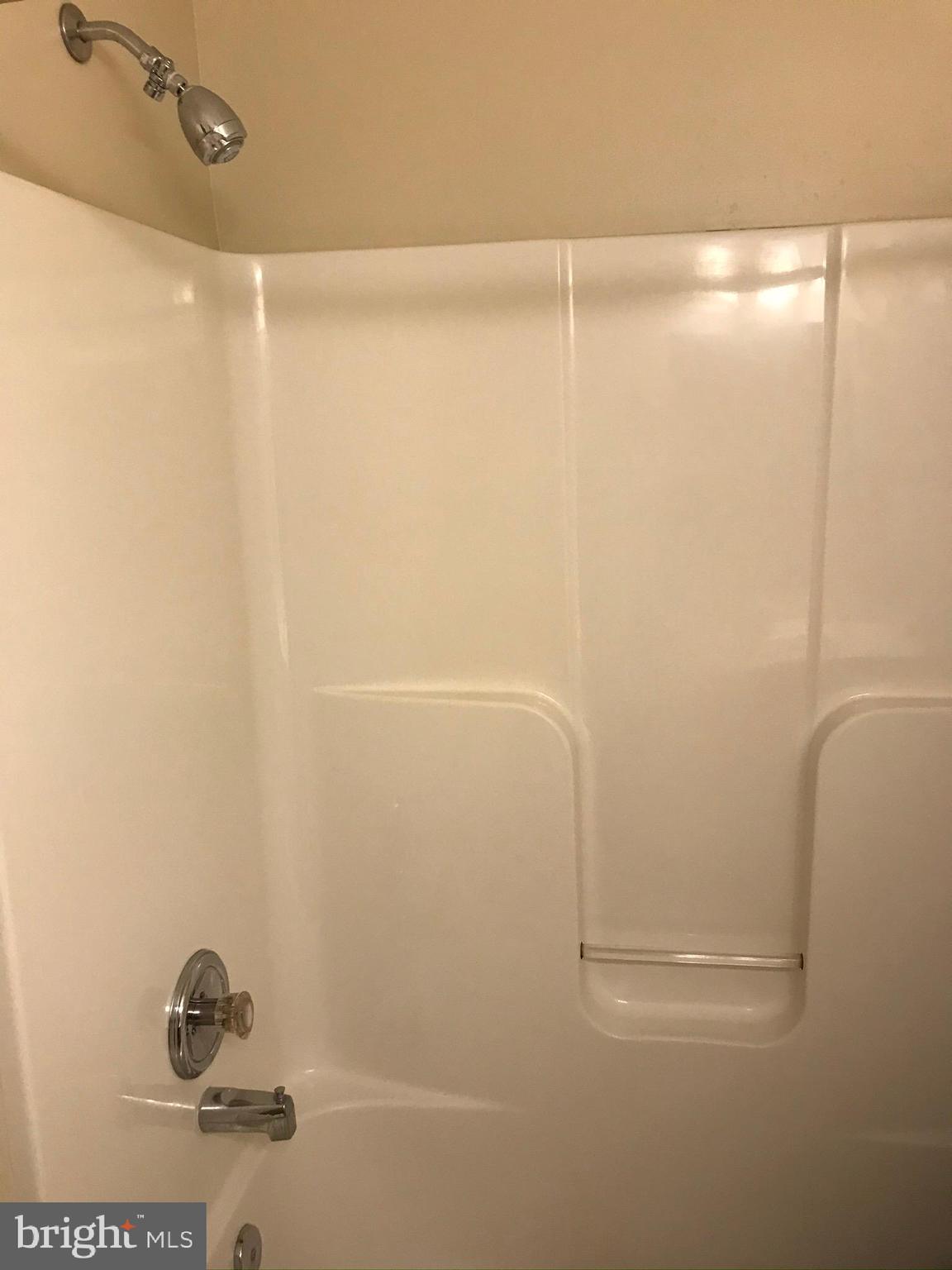 569 Primus Court Frederick, MD 21703 - Photo 17 of 25 Full bath on 2nd floor