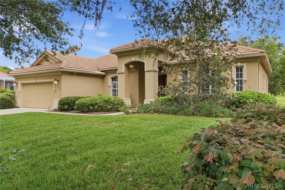 1239 West Beagle Run Loop Hernando, FL 34442 - Photo 4 of 55