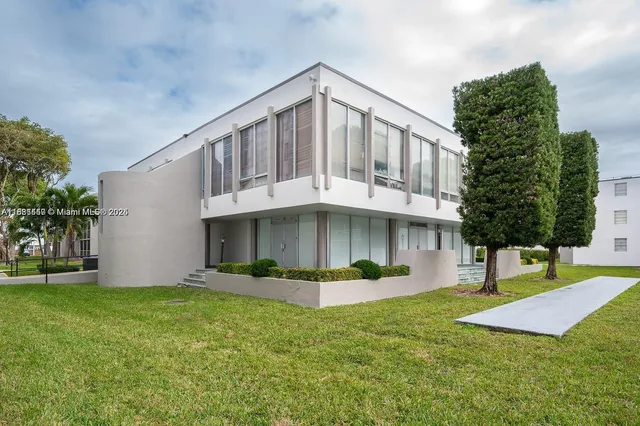 $1,875 | 14150 Southwest 84th Street, Unit 303I, Miami, FL 33183