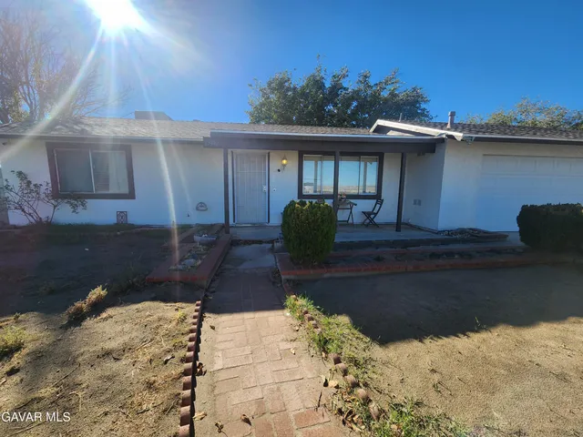 $329,950 | 15142 Lanfair Avenue, Lancaster, CA 93535