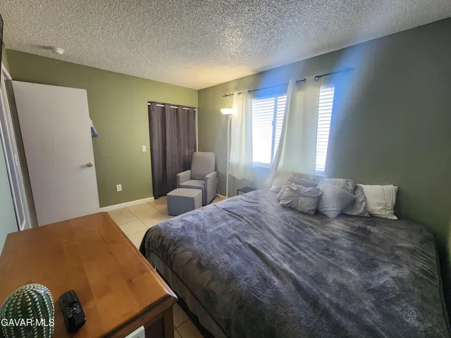 $329,950 | 15142 Lanfair Avenue, Lancaster, CA 93535