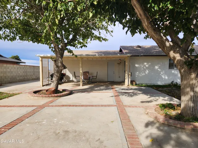 $329,950 | 15142 Lanfair Avenue, Lancaster, CA 93535
