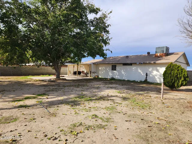 $329,950 | 15142 Lanfair Avenue, Lancaster, CA 93535