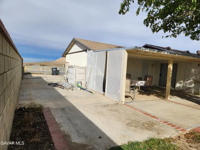 $329,950 | 15142 Lanfair Avenue, Lancaster, CA 93535