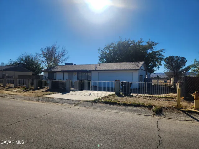 $329,950 | 15142 Lanfair Avenue, Lancaster, CA 93535