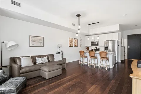 $450,000 | 2635 Penn Avenue, Unit 214, Pittsburgh, PA 15222