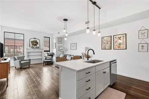 $450,000 | 2635 Penn Avenue, Unit 214, Pittsburgh, PA 15222