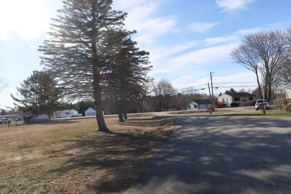 $365,000 | 691 West River Road, Augusta, ME 04330