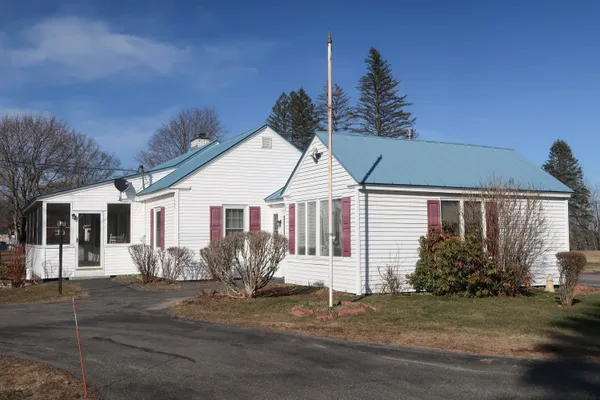 $365,000 | 691 West River Road, Augusta, ME 04330