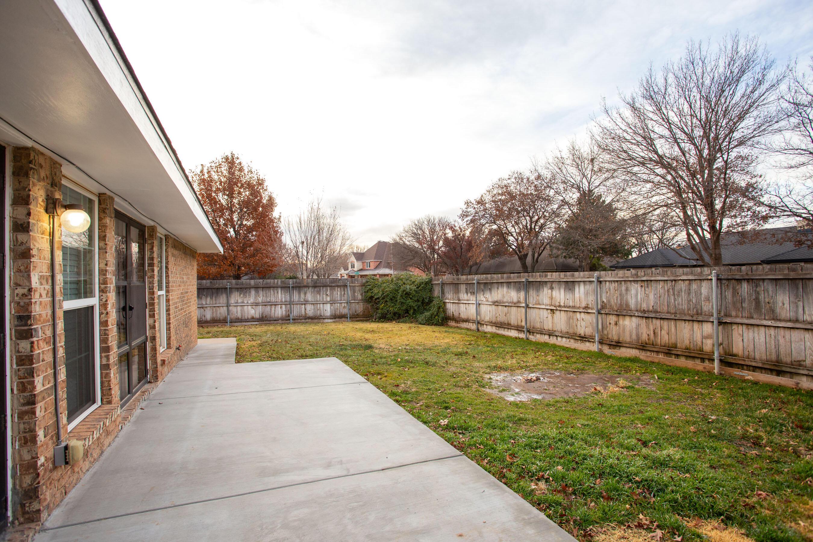 3529 Cinderella Lane Amarillo, TX 79121 - Photo 30 of 33 a view of a backyard