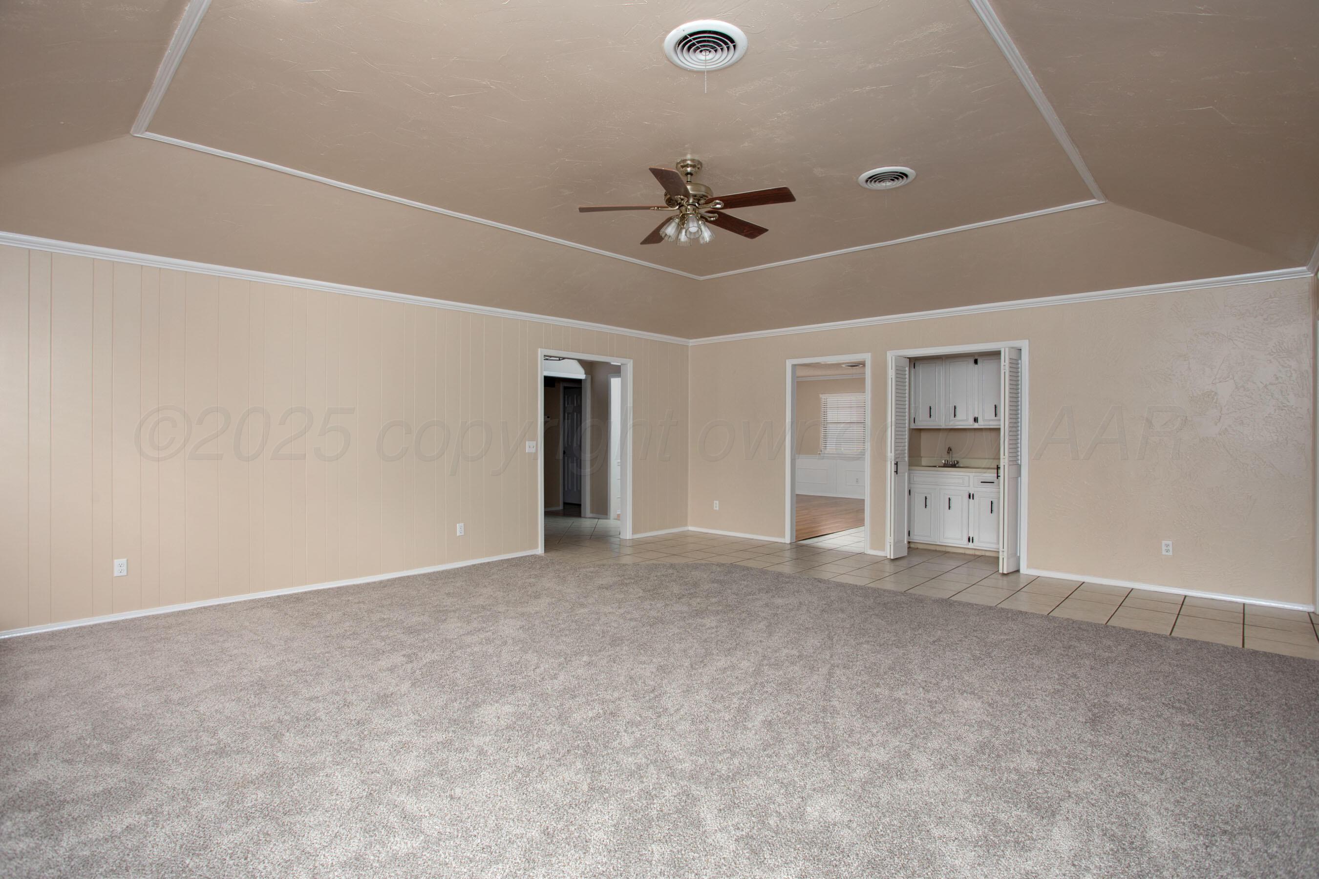 3529 Cinderella Lane Amarillo, TX 79121 - Photo 9 of 33 an empty room with closet and windows