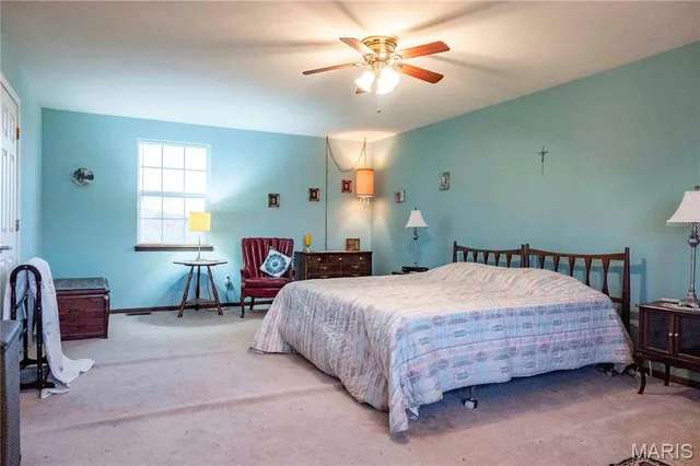 $1 | 27628 Hwy H, Eolia, MO 63344