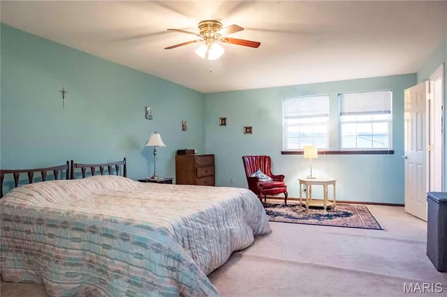 $1 | 27628 Hwy H, Eolia, MO 63344