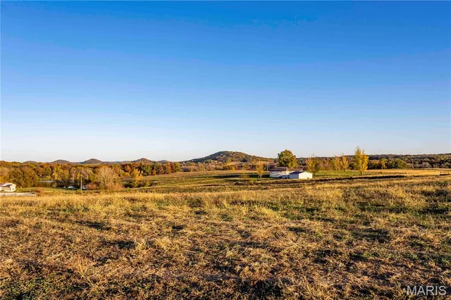 $1 | 27628 Hwy H, Eolia, MO 63344