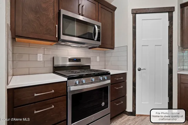 $529,900 | 2 East Valley Street, Oldtown, ID 83822