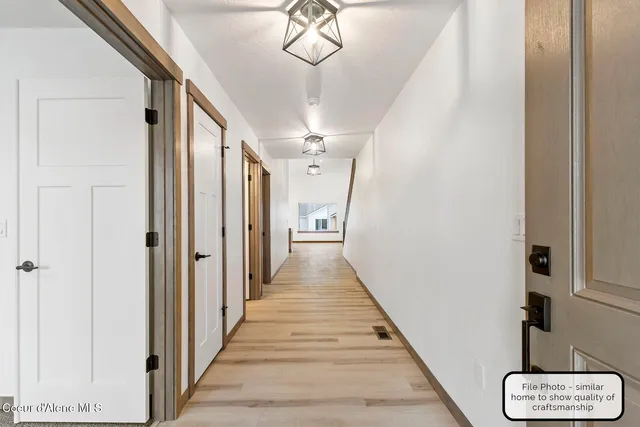 $529,900 | 2 East Valley Street, Oldtown, ID 83822