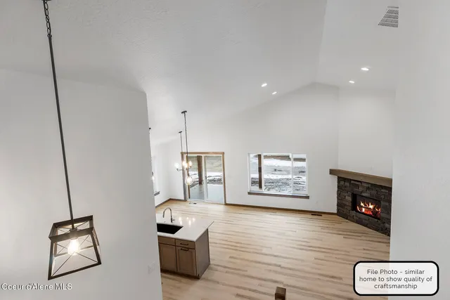 $529,900 | 2 East Valley Street, Oldtown, ID 83822