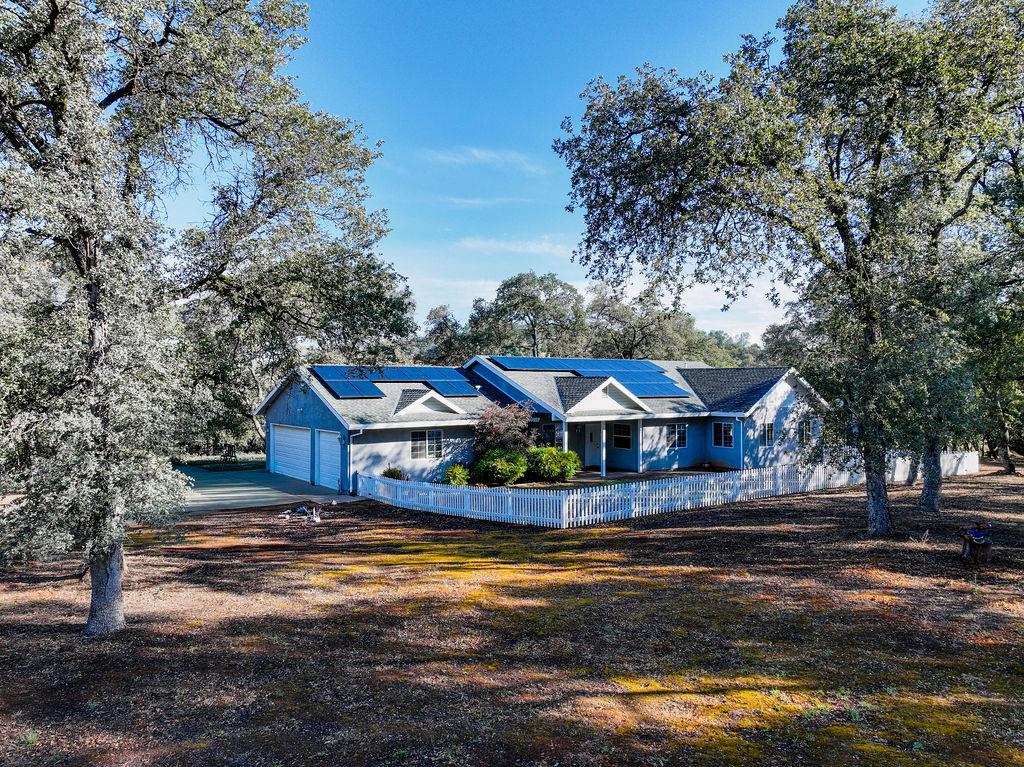 19890 Perimeter Road Grass Valley, CA 95949 - Photo 6 of 95