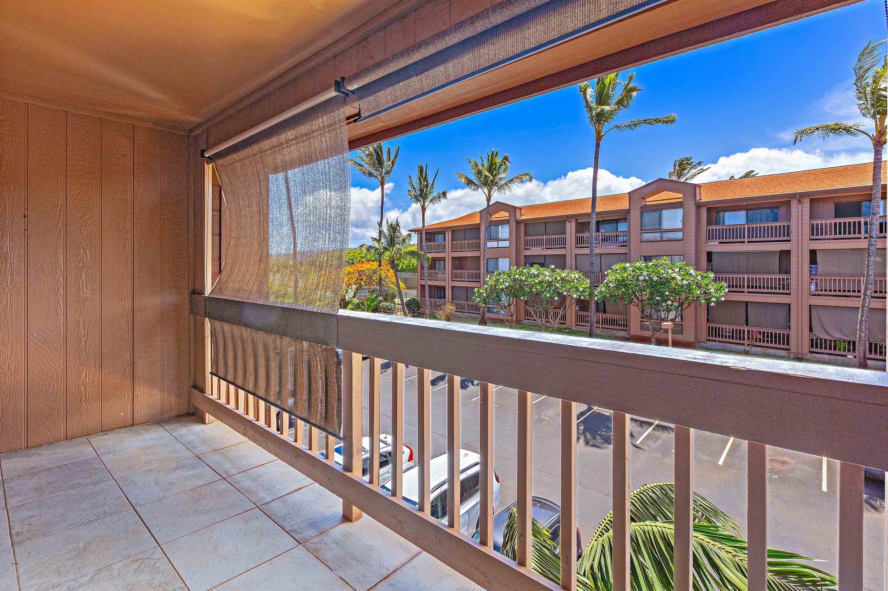 3740 Lower Honoapiilani Road, Unit D305 Lahaina, HI 96761 - Photo 16 of 32 a view of a balcony