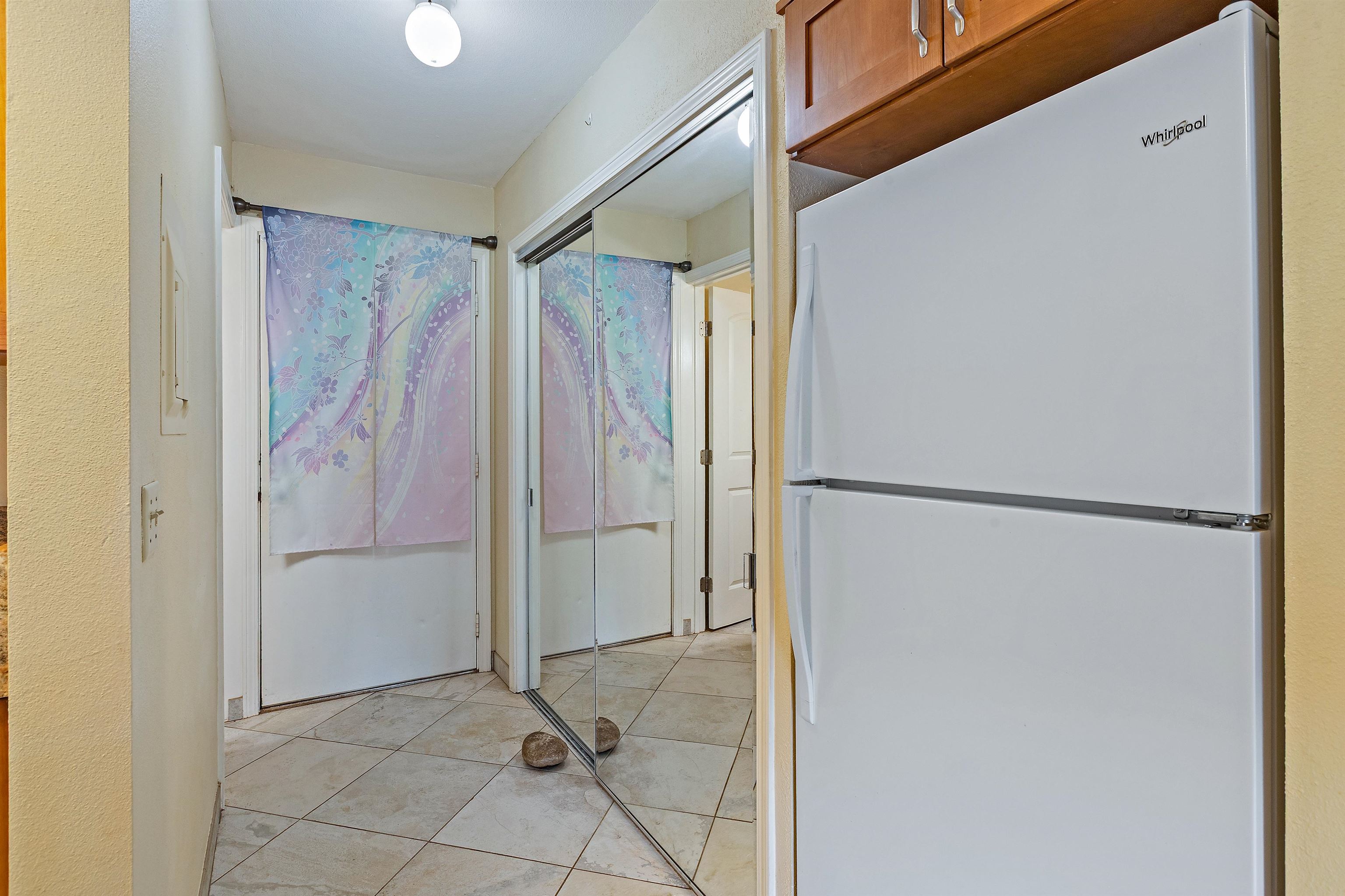 3740 Lower Honoapiilani Road, Unit D305 Lahaina, HI 96761 - Photo 20 of 32 a view of a back yard