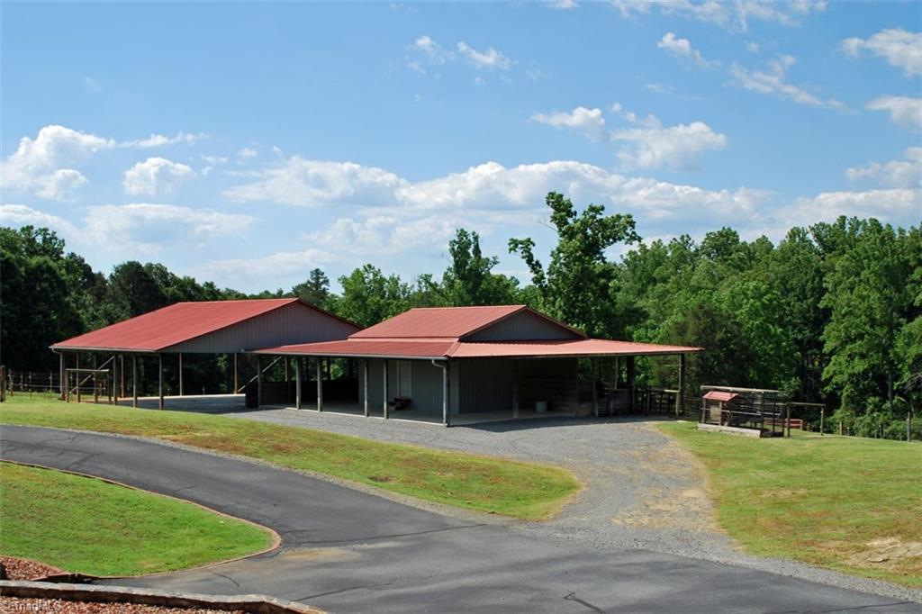 333 Pilot Church Road Pinnacle, NC 27043 - Photo 27 of 30